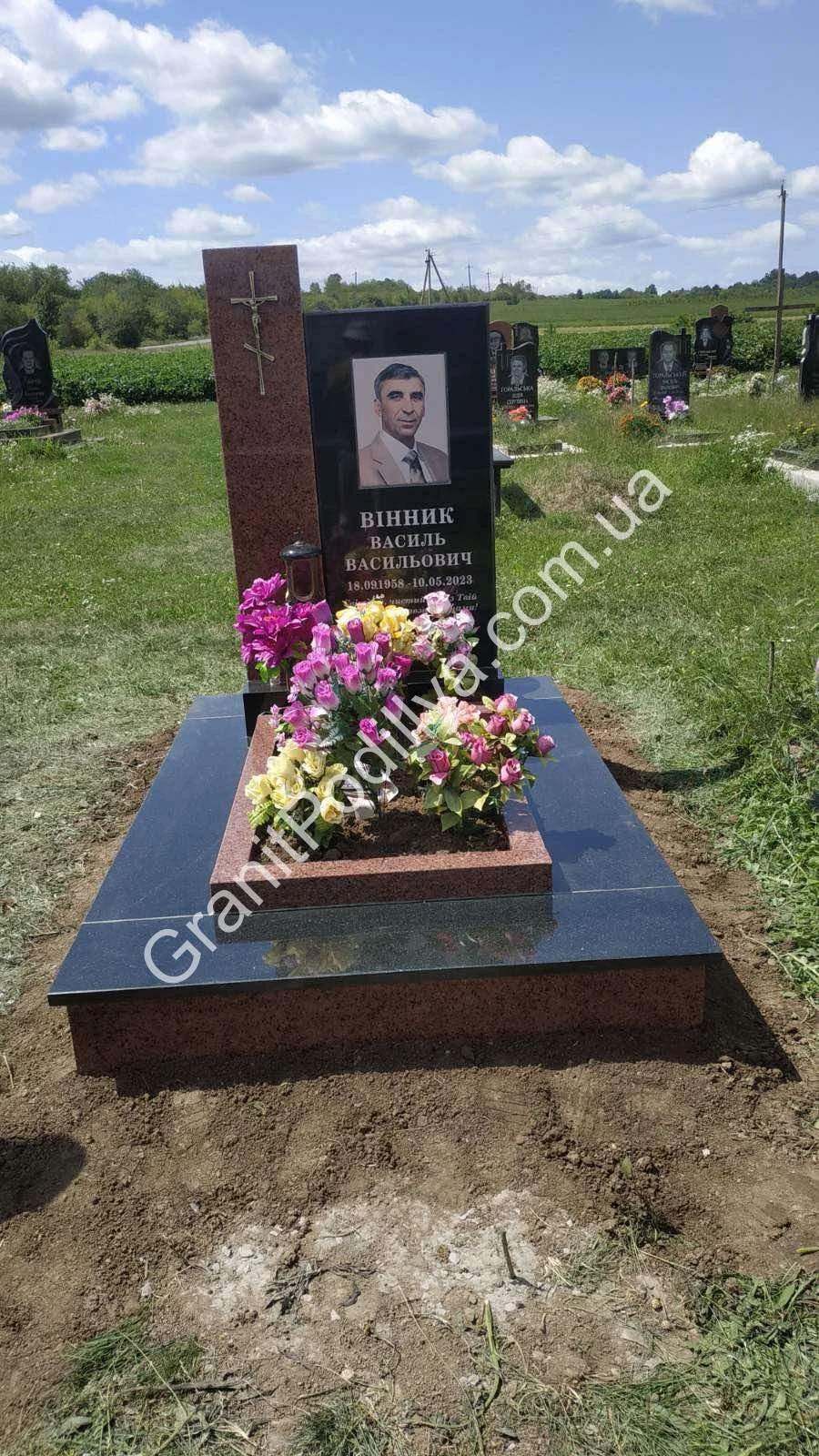 Подвійний пам'ятник з граніту - Кам'янець-Подільський | GranitPodillya